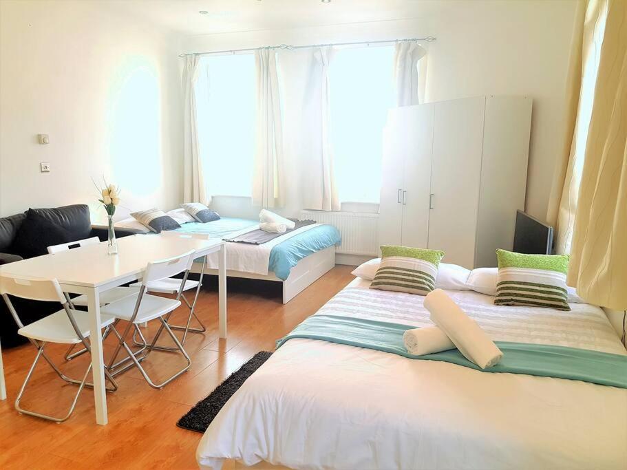 Excellent Studio Flat In Лондон Экстерьер фото